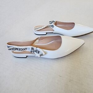 Modermoven white flats B&W ribbon trim NEW